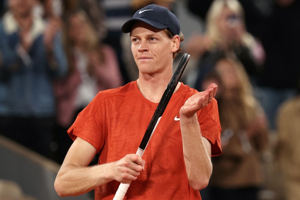 拼抢与强硬 拼抢与强硬