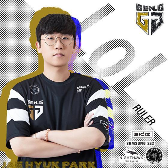 许多参赛者 许多参赛者