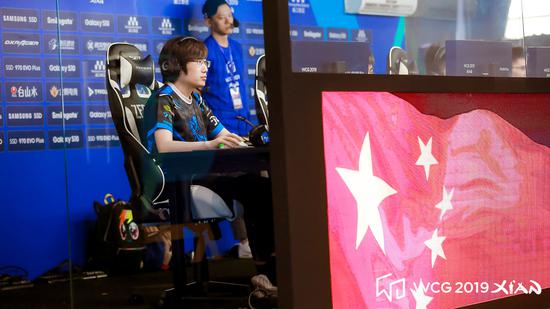 转移至左路 转移至左路