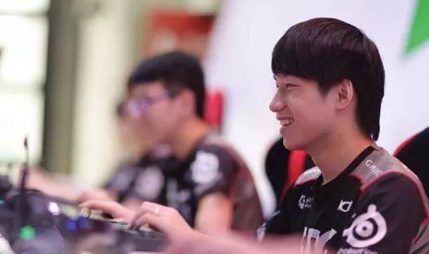 刺的中锋 刺的中锋